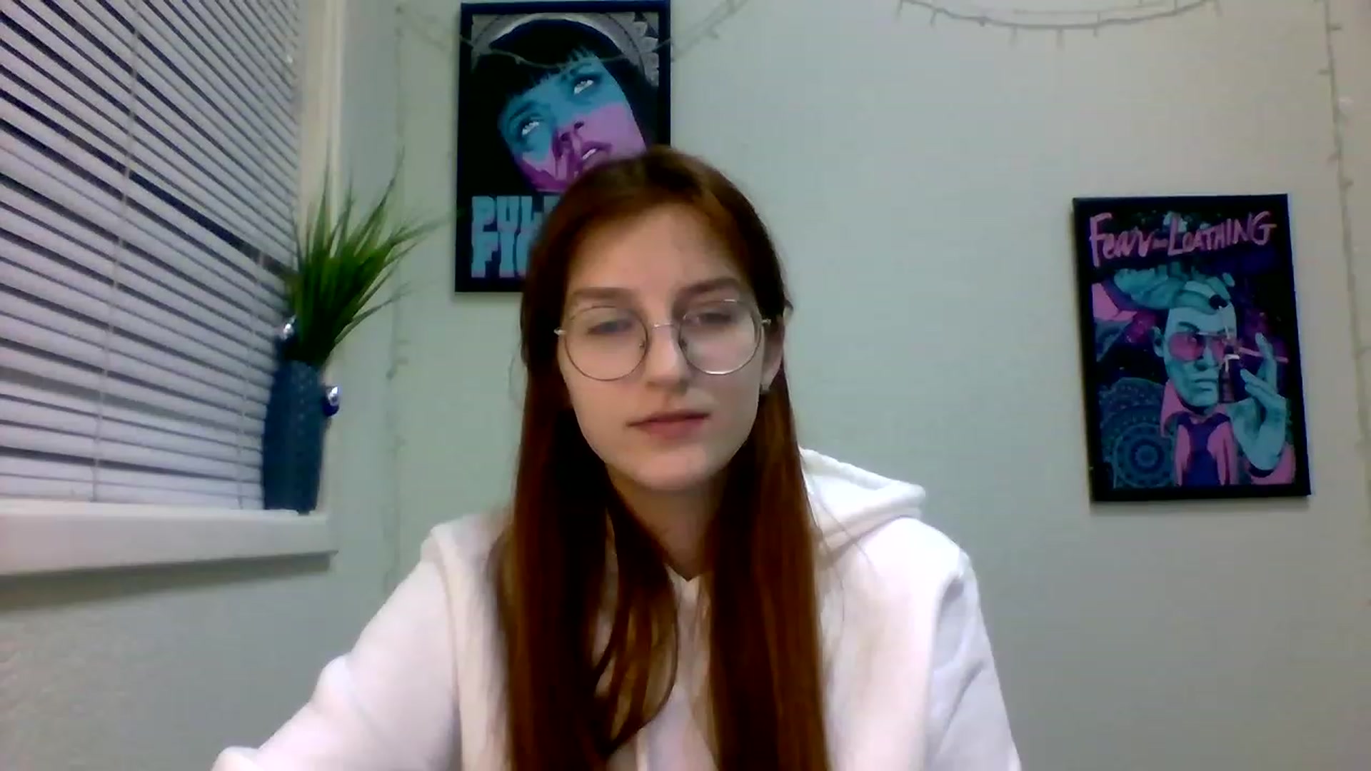 Gallery image thumbnail from Red_Hot_Fox's myfreecams stream on, 12/21/2022, 16:45 image 17 of 20