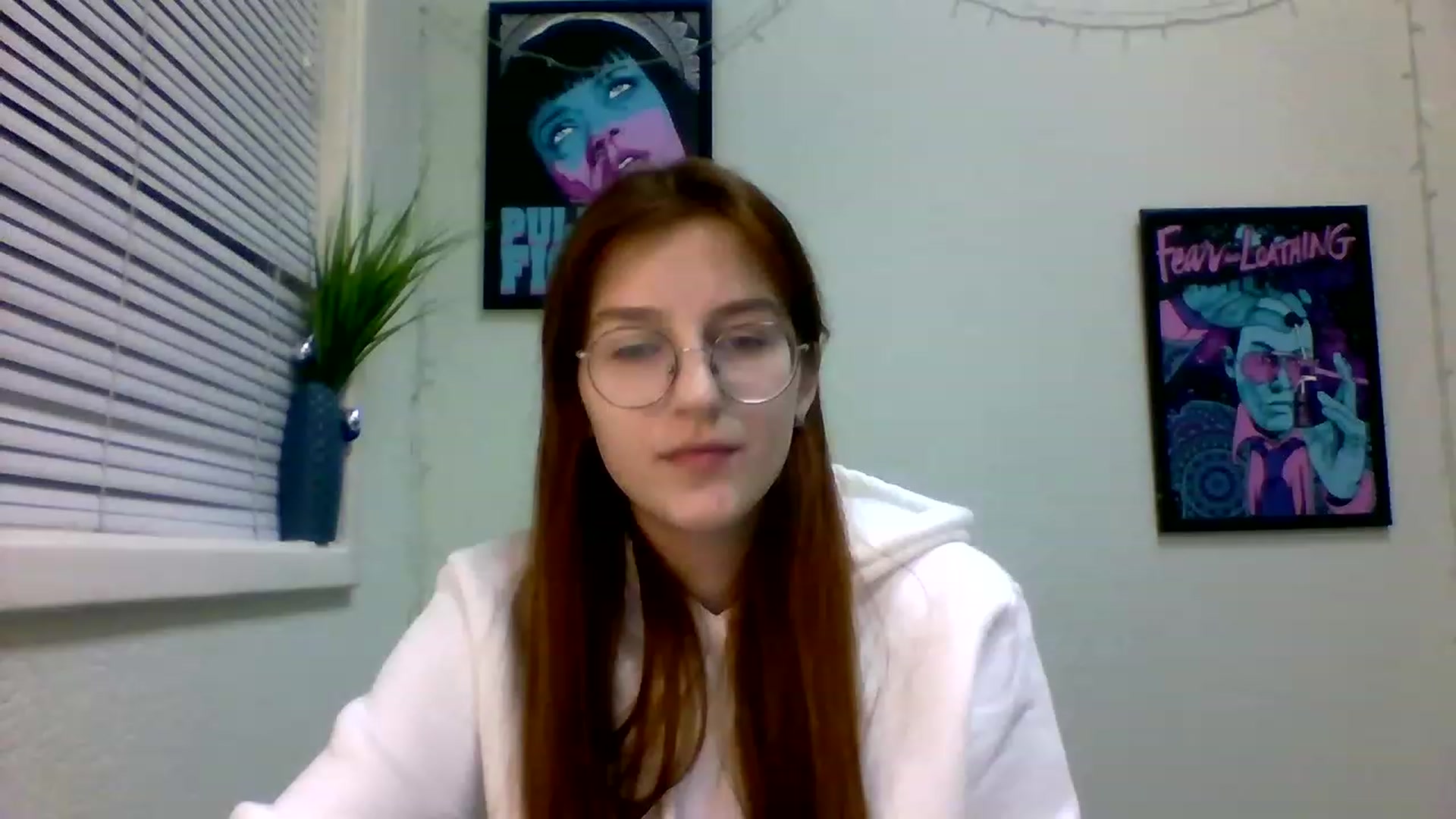 Gallery image thumbnail from Red_Hot_Fox's myfreecams stream on, 12/21/2022, 16:45 image 18 of 20