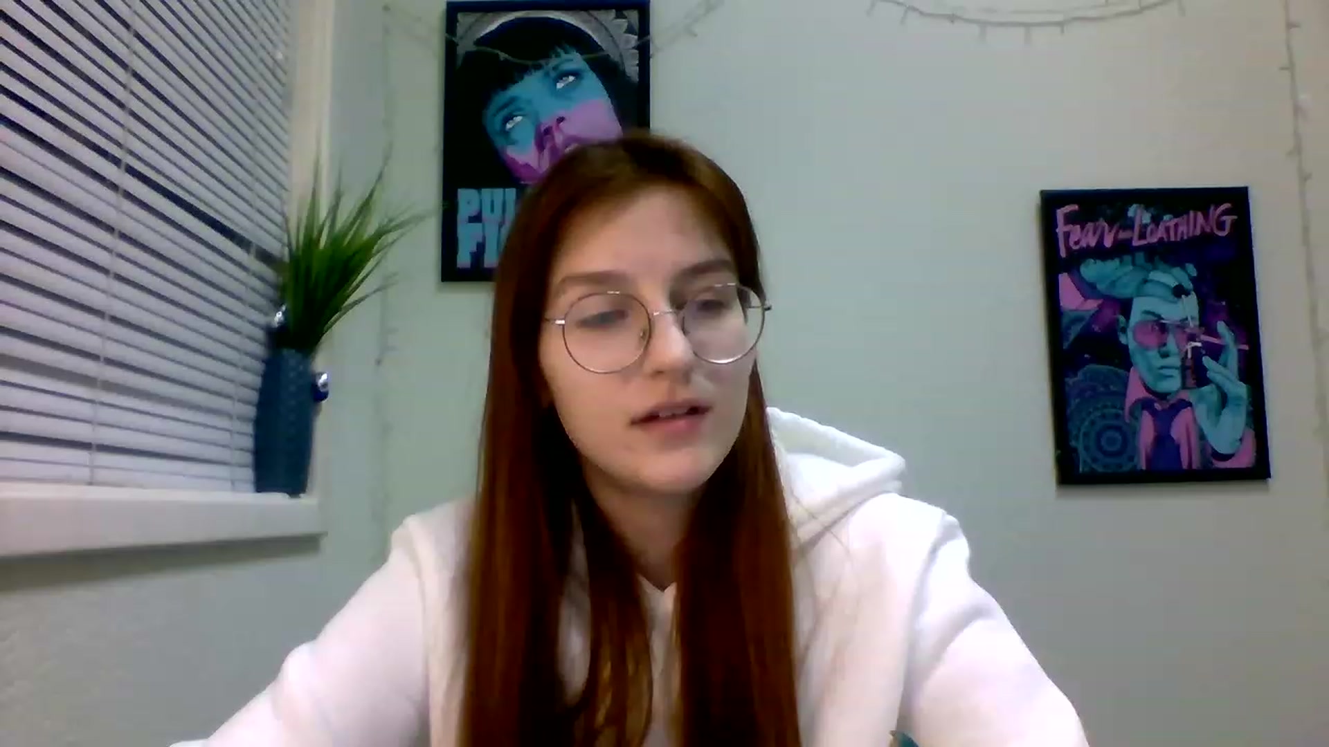 Gallery image thumbnail from Red_Hot_Fox's myfreecams stream on, 12/21/2022, 16:45 image 19 of 20