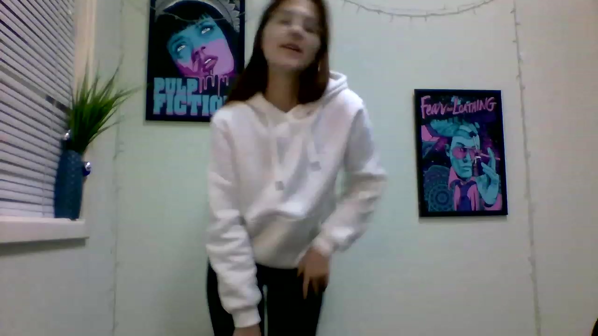 Gallery image thumbnail from Red_Hot_Fox's myfreecams stream on, 12/21/2022, 18:09 image 15 of 20