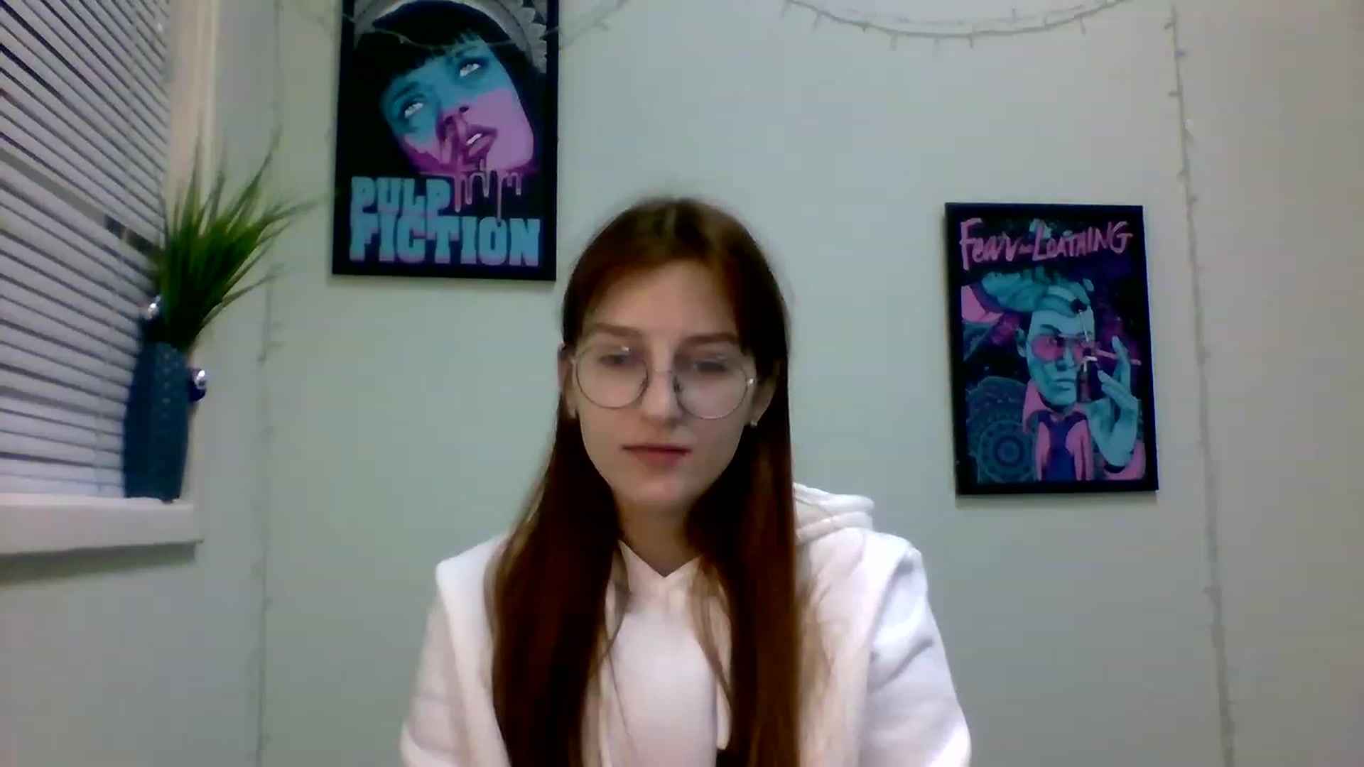 Gallery image thumbnail from Red_Hot_Fox's myfreecams stream on, 12/21/2022, 18:09 image 9 of 20