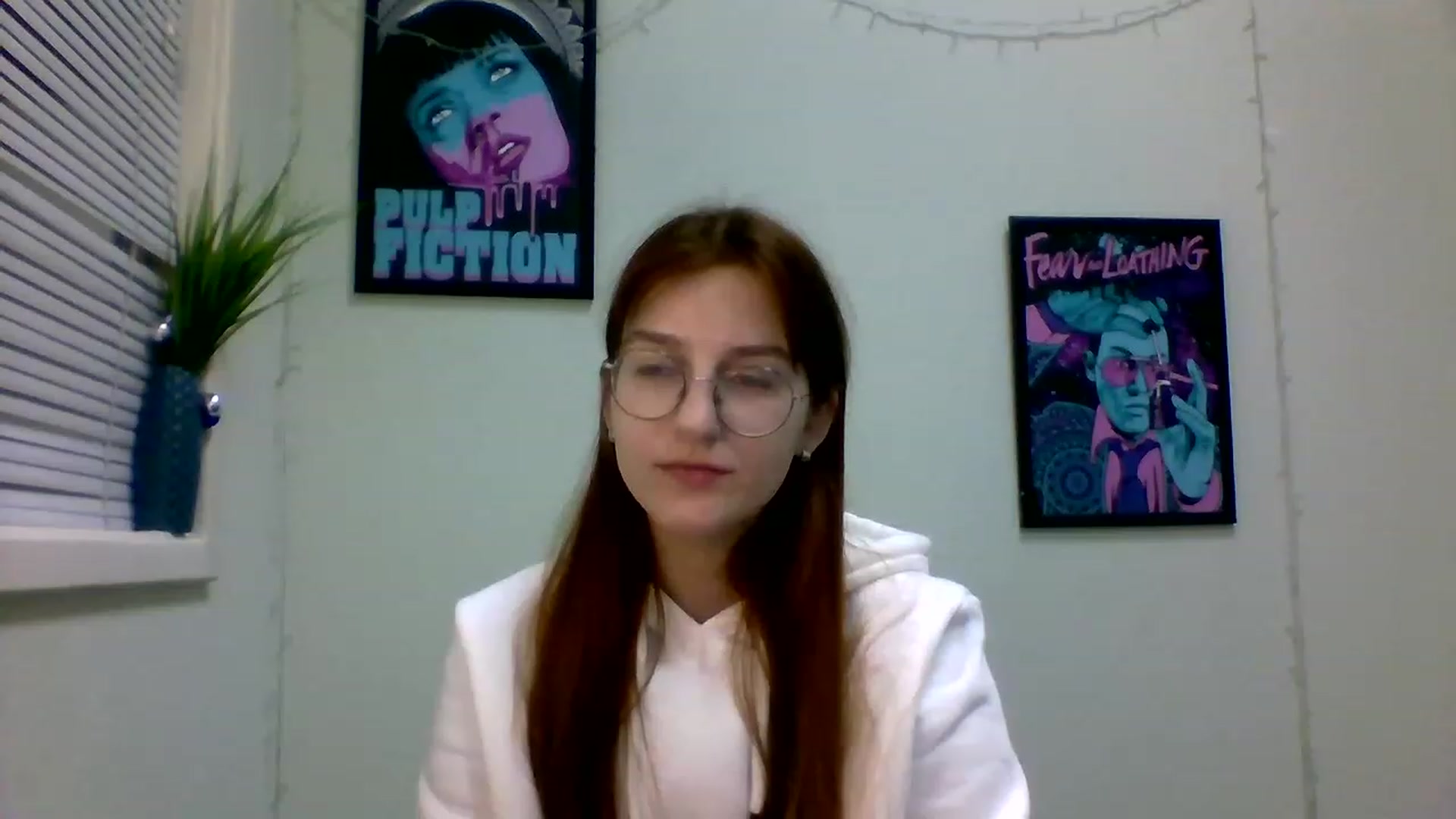 Gallery image thumbnail from Red_Hot_Fox's myfreecams stream on, 12/21/2022, 18:09 image 7 of 20