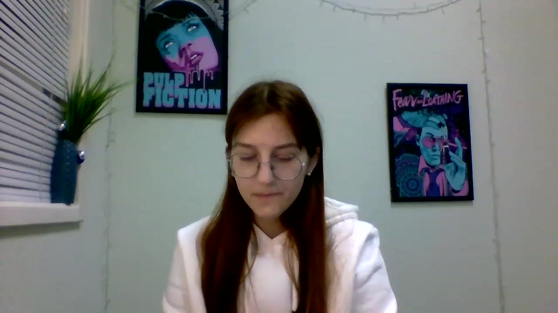 Gallery image thumbnail from Red_Hot_Fox's myfreecams stream on, 12/21/2022, 18:09 image 8 of 20