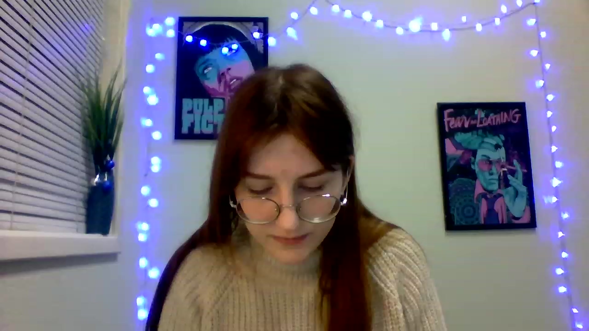 Gallery image thumbnail from Red_Hot_Fox's myfreecams stream on, 12/25/2022, 14:47 image 14 of 20