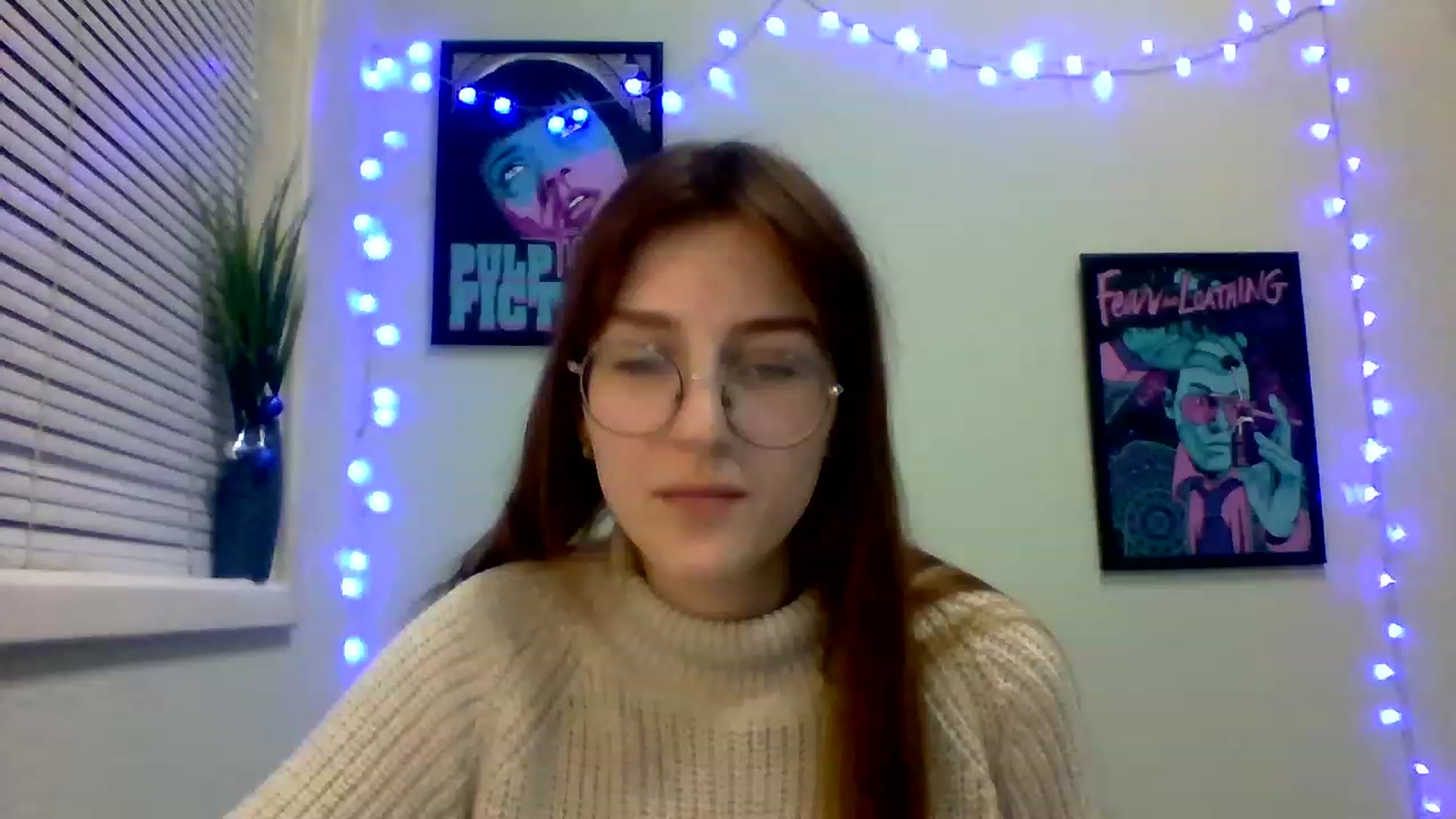 Gallery image thumbnail from Red_Hot_Fox's myfreecams stream on, 12/25/2022, 14:47 image 12 of 20