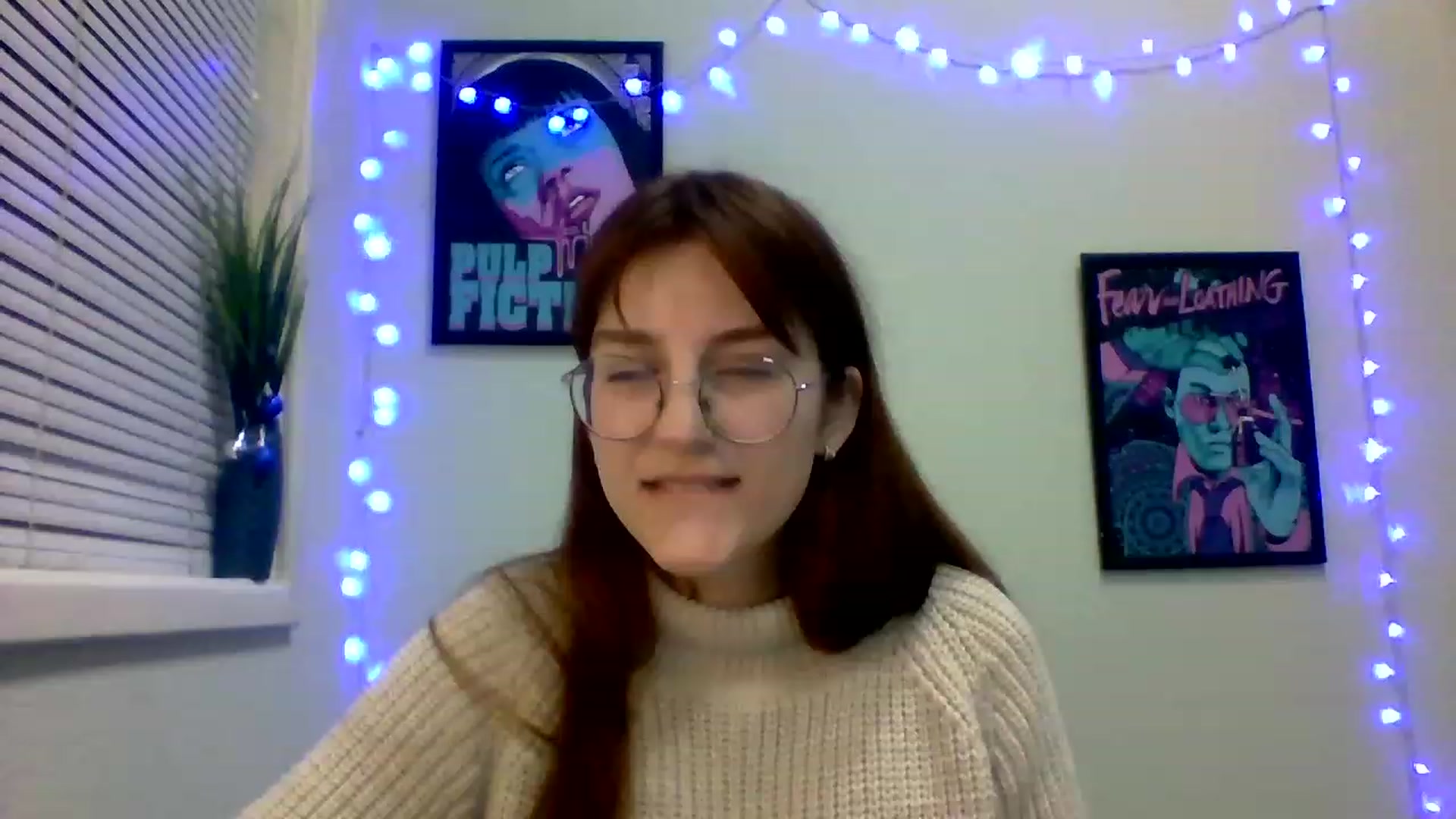 Gallery image thumbnail from Red_Hot_Fox's myfreecams stream on, 12/25/2022, 14:47 image 4 of 20