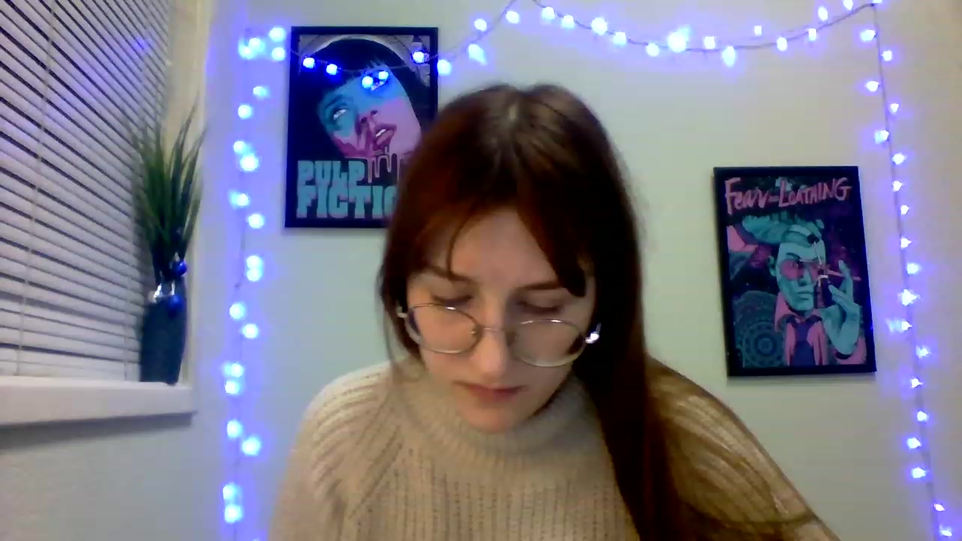 Gallery image thumbnail from Red_Hot_Fox's myfreecams stream on, 12/25/2022, 14:47 image 7 of 20