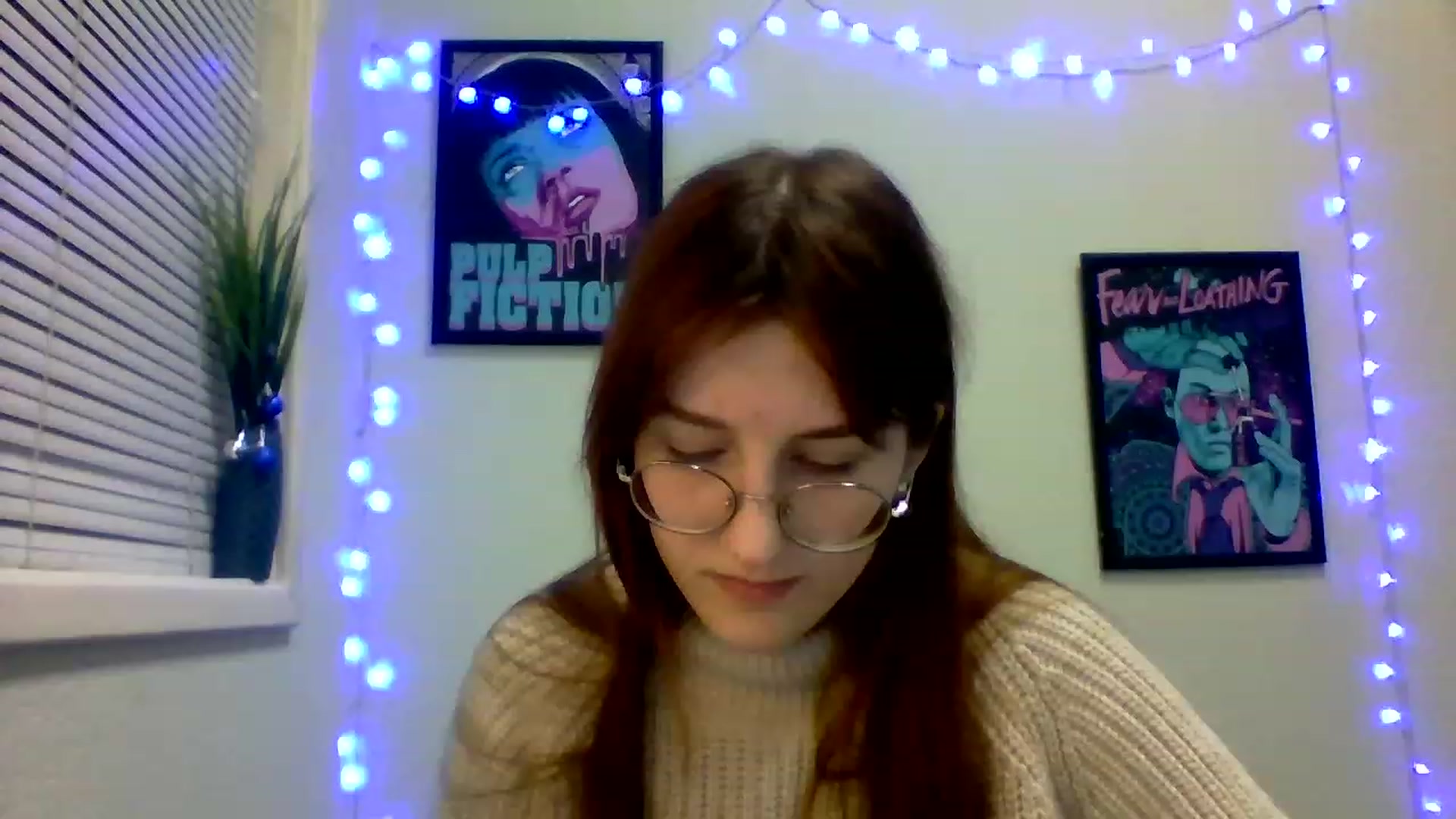 Gallery image thumbnail from Red_Hot_Fox's myfreecams stream on, 12/25/2022, 14:47 image 16 of 20