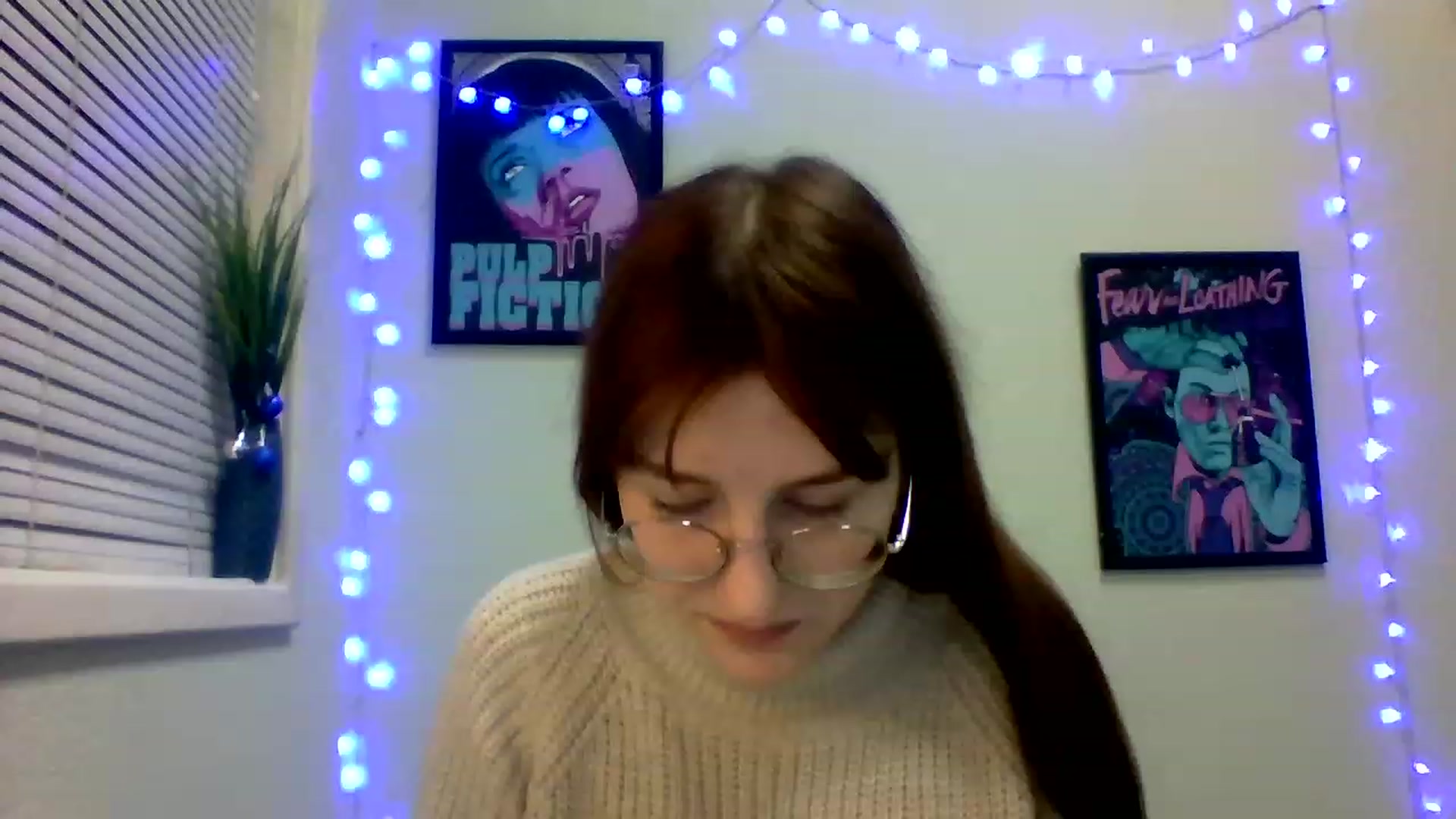 Gallery image thumbnail from Red_Hot_Fox's myfreecams stream on, 12/25/2022, 14:47 image 6 of 20
