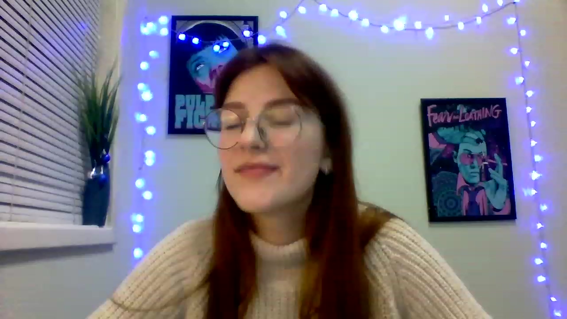 Gallery image thumbnail from Red_Hot_Fox's myfreecams stream on, 12/25/2022, 14:47 image 18 of 20