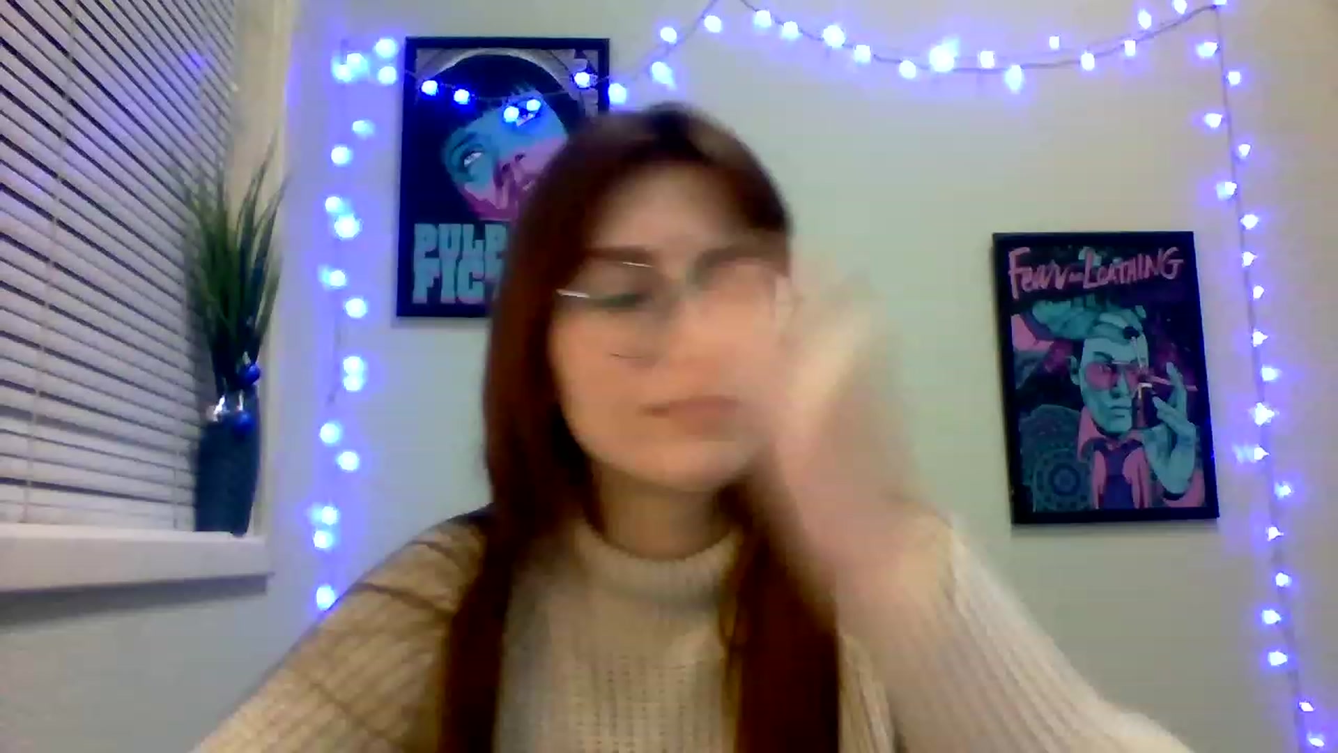 Gallery image thumbnail from Red_Hot_Fox's myfreecams stream on, 12/25/2022, 14:47 image 15 of 20