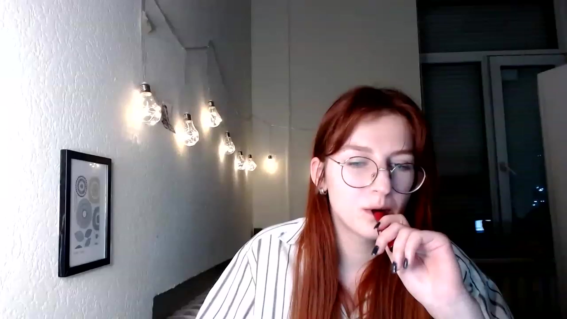 Gallery image thumbnail from Red_Hot_Fox's myfreecams stream on, 01/19/2023, 14:10 image 12 of 20