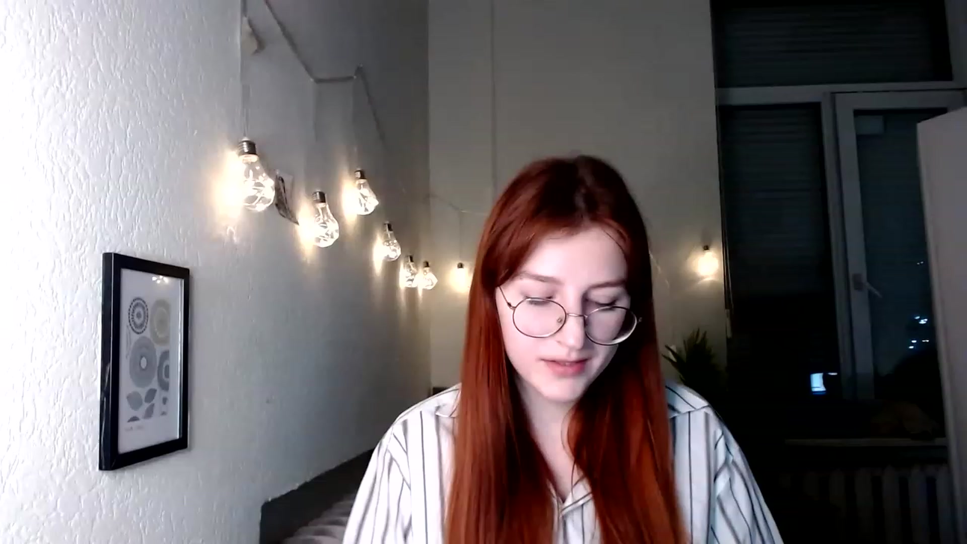 Gallery image thumbnail from Red_Hot_Fox's myfreecams stream on, 01/19/2023, 14:10 image 1 of 20