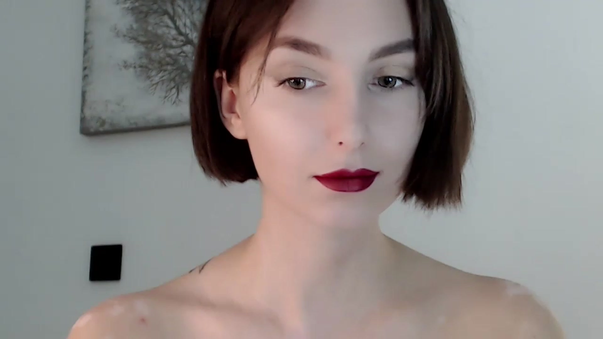 Gallery image thumbnail from Red_Lips_Girl's myfreecams stream on, 11/20/2022, 18:25 image 10 of 20