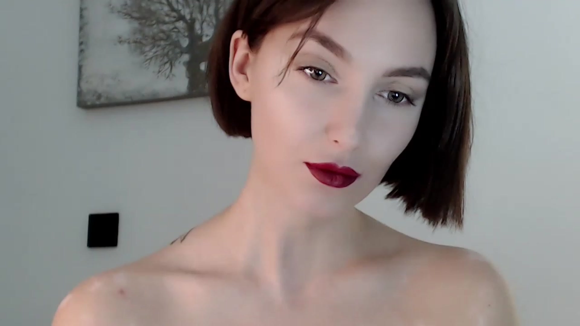 Gallery image thumbnail from Red_Lips_Girl's myfreecams stream on, 11/20/2022, 18:25 image 1 of 20