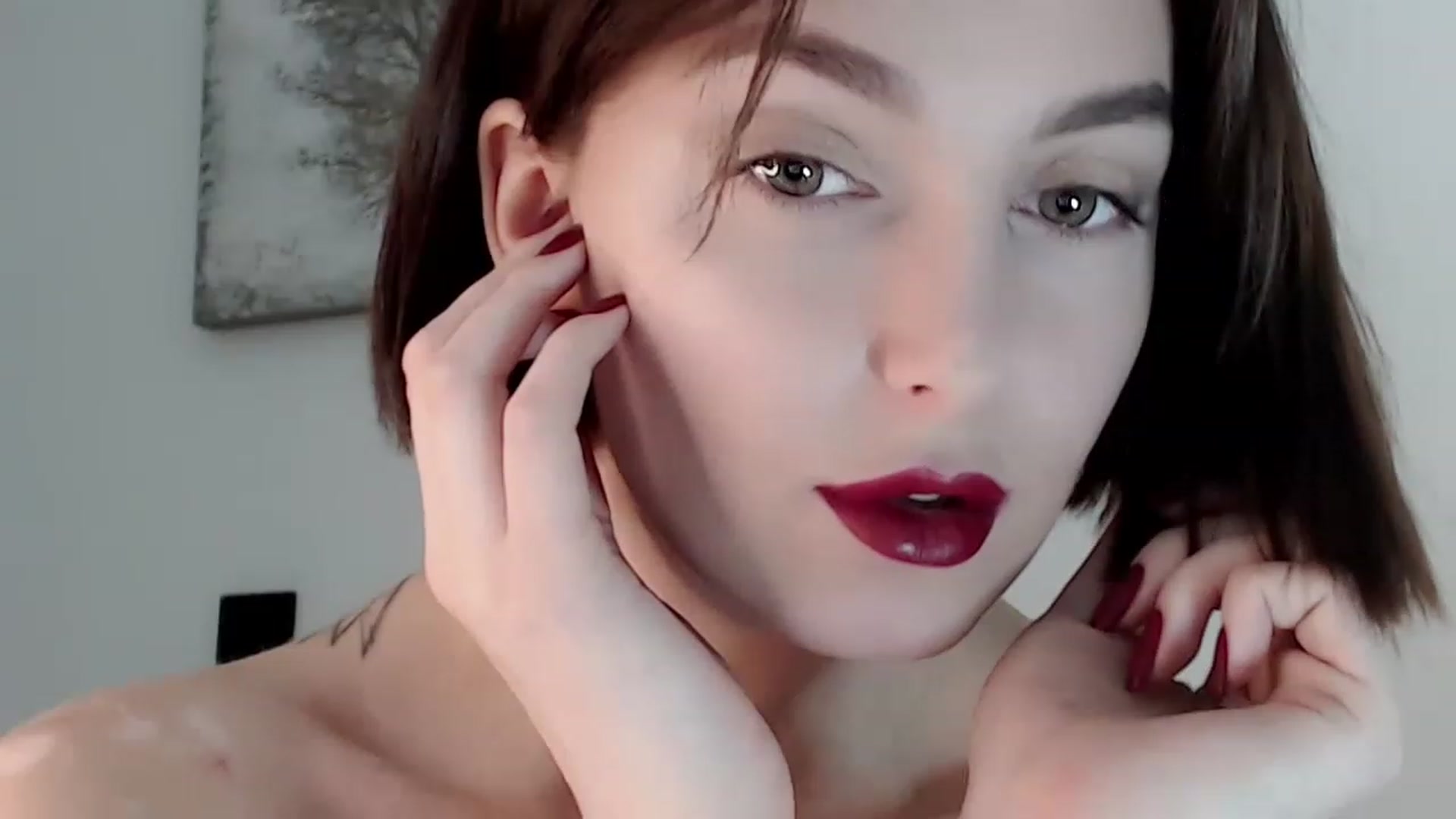 Gallery image thumbnail from Red_Lips_Girl's myfreecams stream on, 11/20/2022, 18:25 image 8 of 20