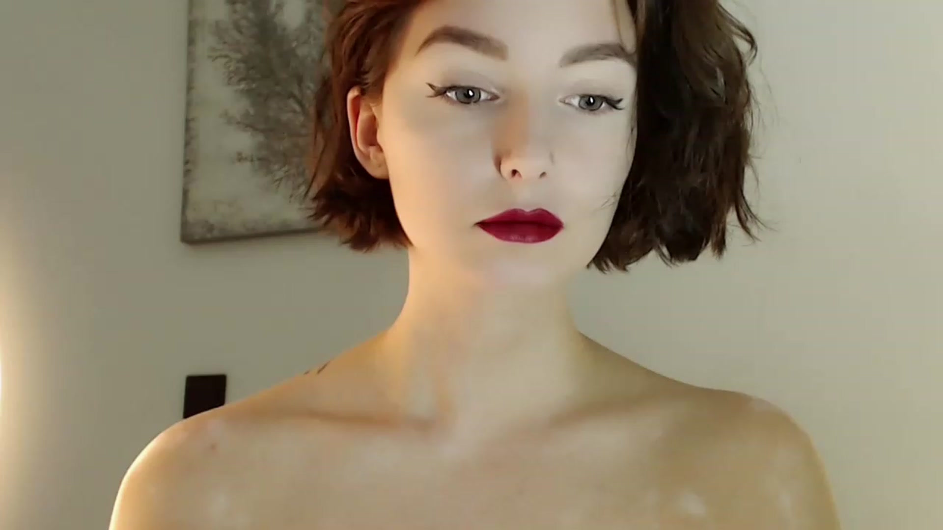 Gallery image thumbnail from Red_Lips_Girl's myfreecams stream on, 11/23/2022, 21:01 image 9 of 20