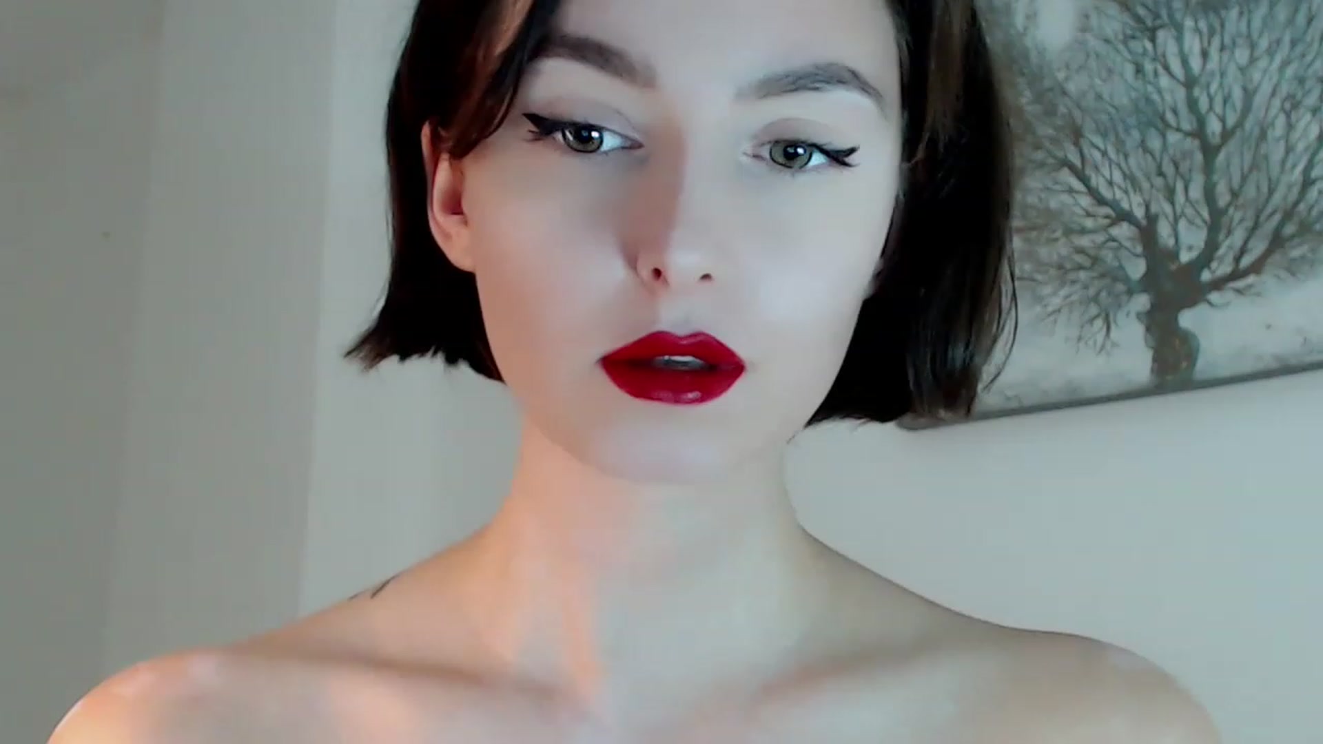 Gallery image thumbnail from Red_Lips_Girl's myfreecams stream on, 11/26/2022, 21:50 image 8 of 20