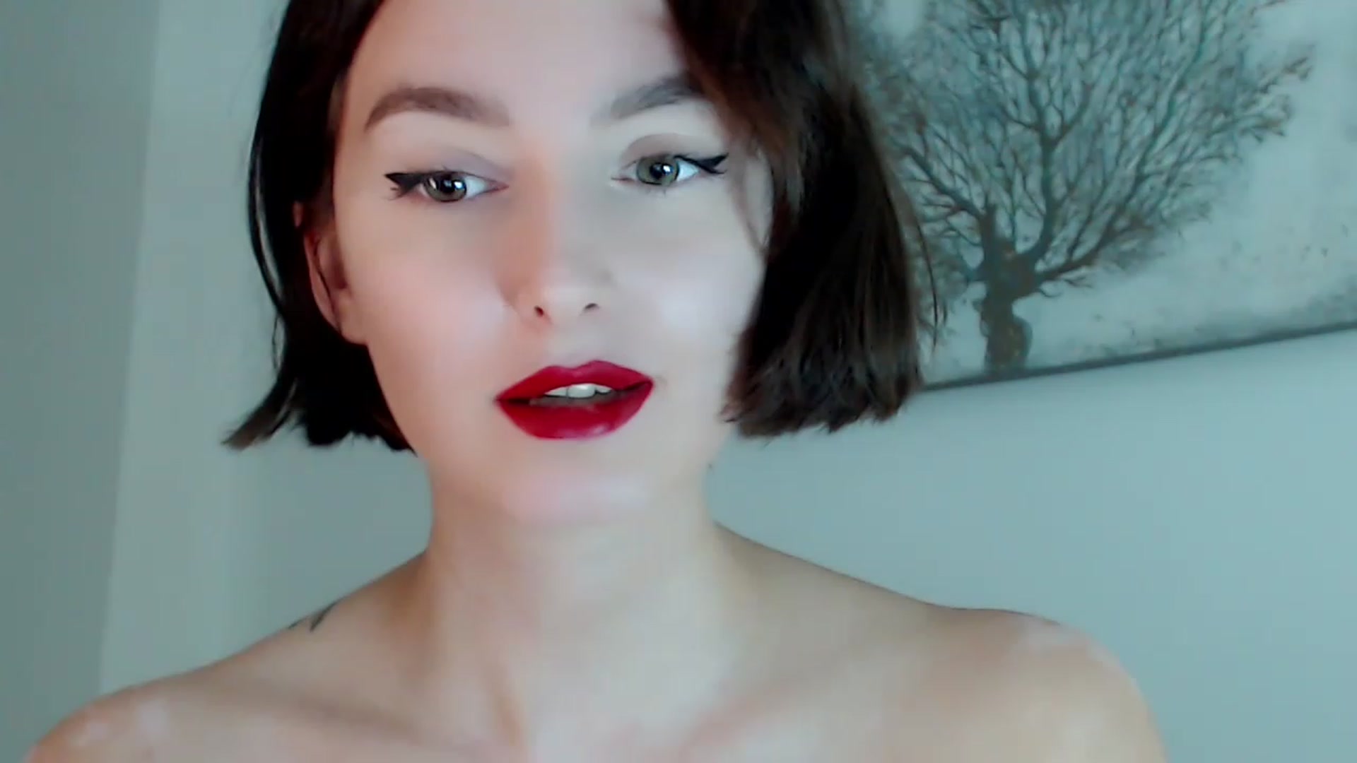 Gallery image thumbnail from Red_Lips_Girl's myfreecams stream on, 11/26/2022, 23:05 image 6 of 20