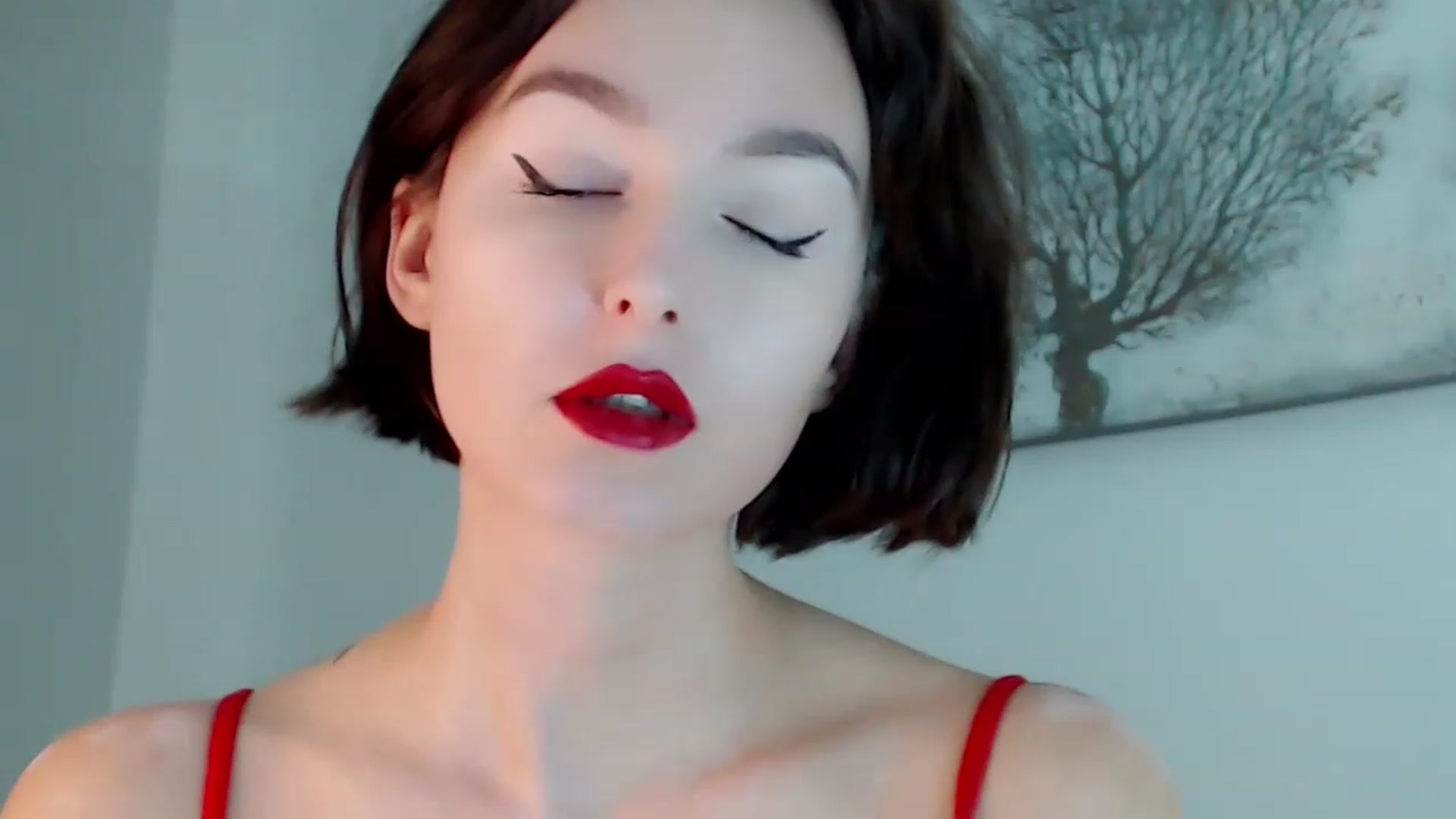 Gallery image thumbnail from Red_Lips_Girl's myfreecams stream on, 11/26/2022, 23:05 image 11 of 20