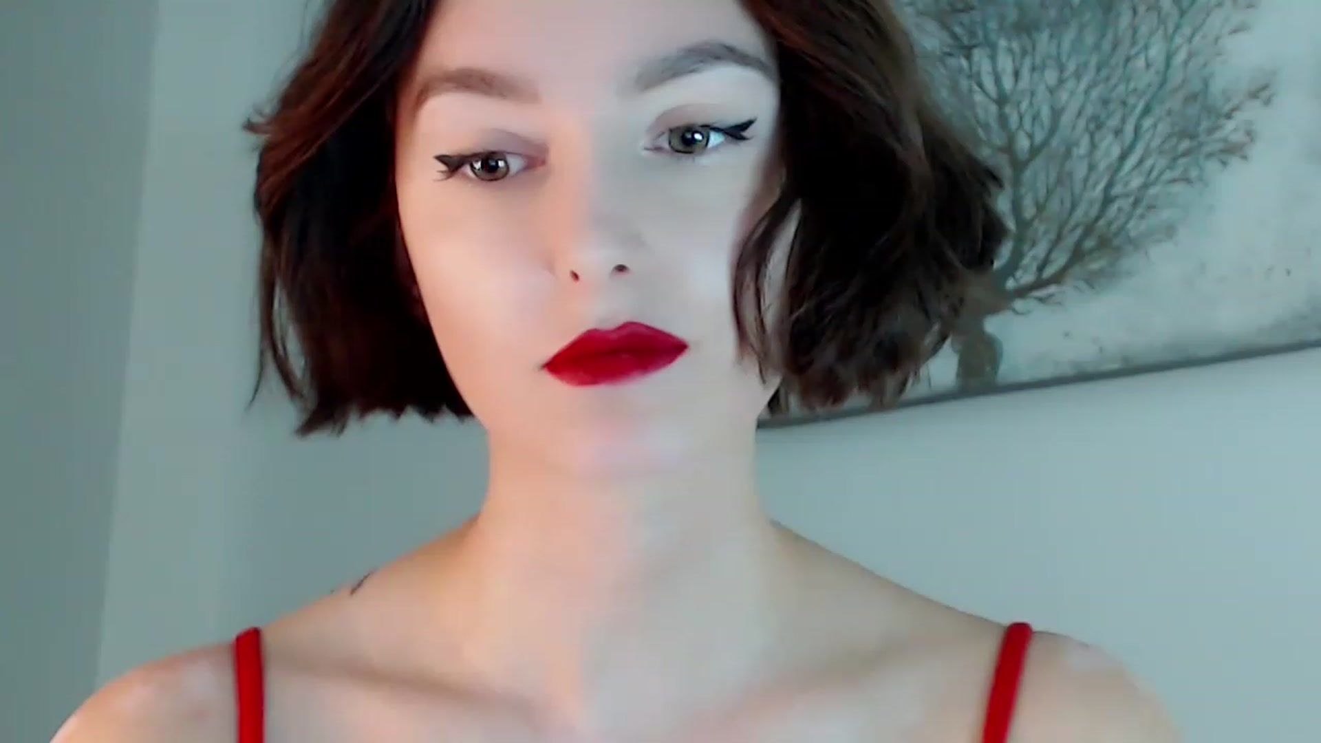 Gallery image thumbnail from Red_Lips_Girl's myfreecams stream on, 11/26/2022, 23:05 image 16 of 20