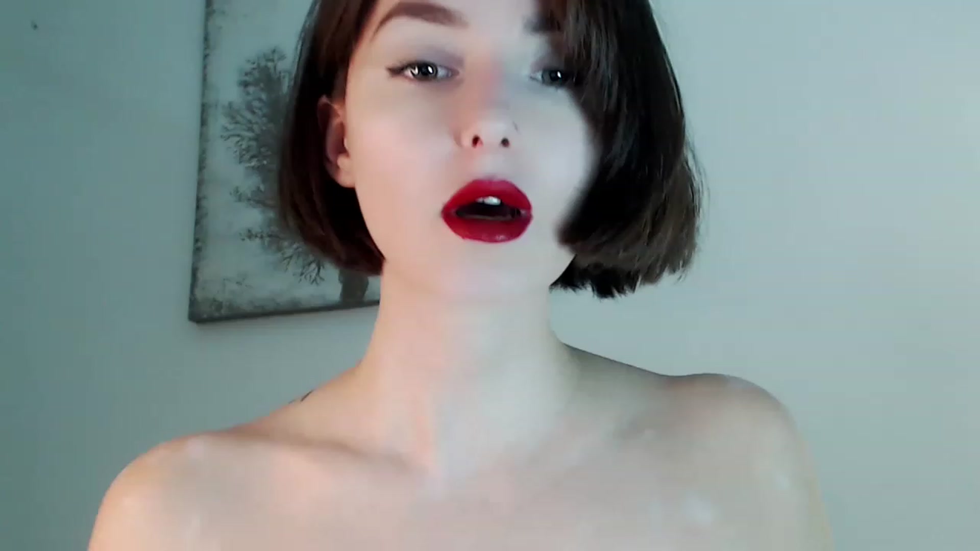 Gallery image thumbnail from Red_Lips_Girl's myfreecams stream on, 12/04/2022, 24:02 image 9 of 20