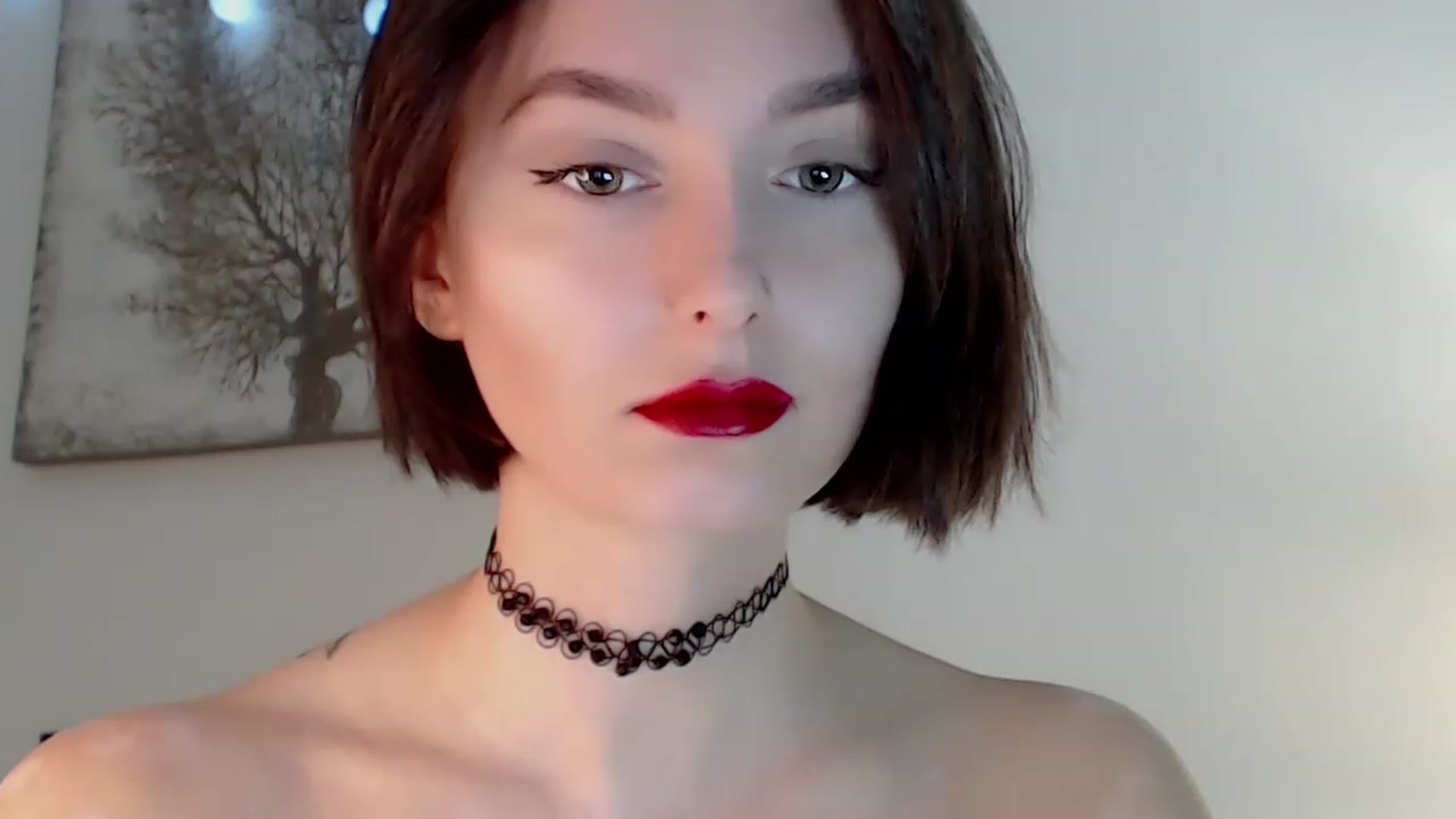 Gallery image thumbnail from Red_Lips_Girl's myfreecams stream on, 12/24/2022, 23:33 image 5 of 20