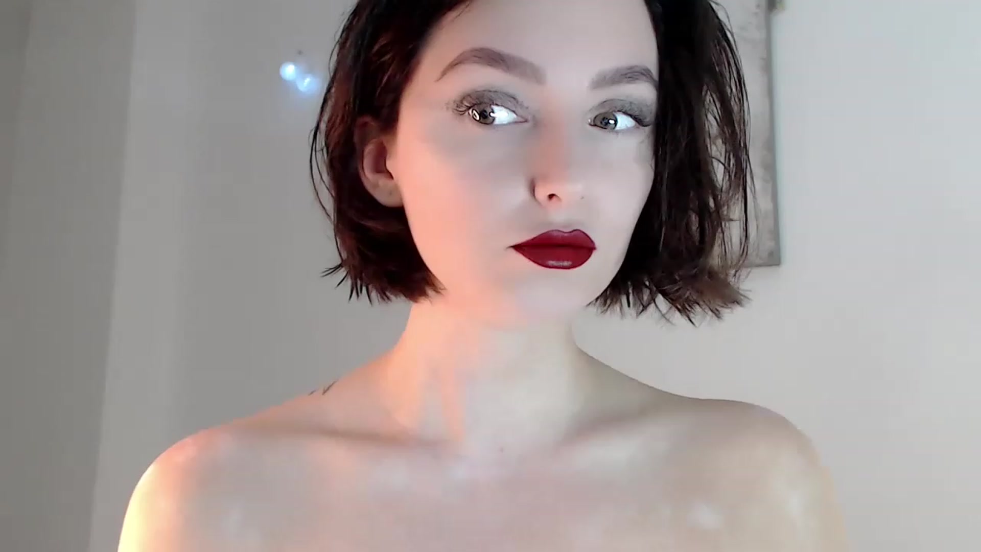 Gallery image thumbnail from Red_Lips_Girl's myfreecams stream on, 12/31/2022, 18:59 image 11 of 20