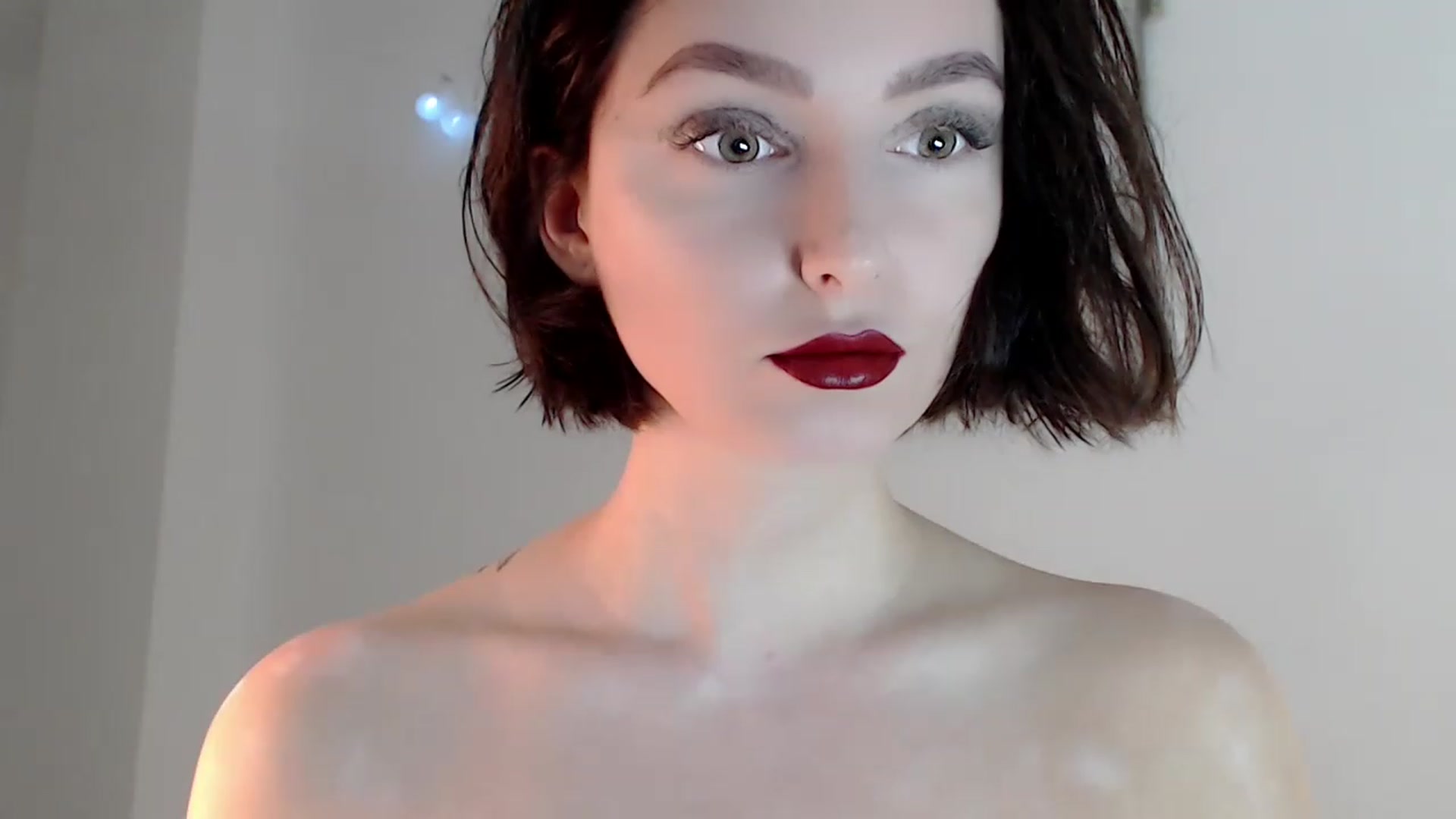 Gallery image thumbnail from Red_Lips_Girl's myfreecams stream on, 12/31/2022, 18:59 image 14 of 20