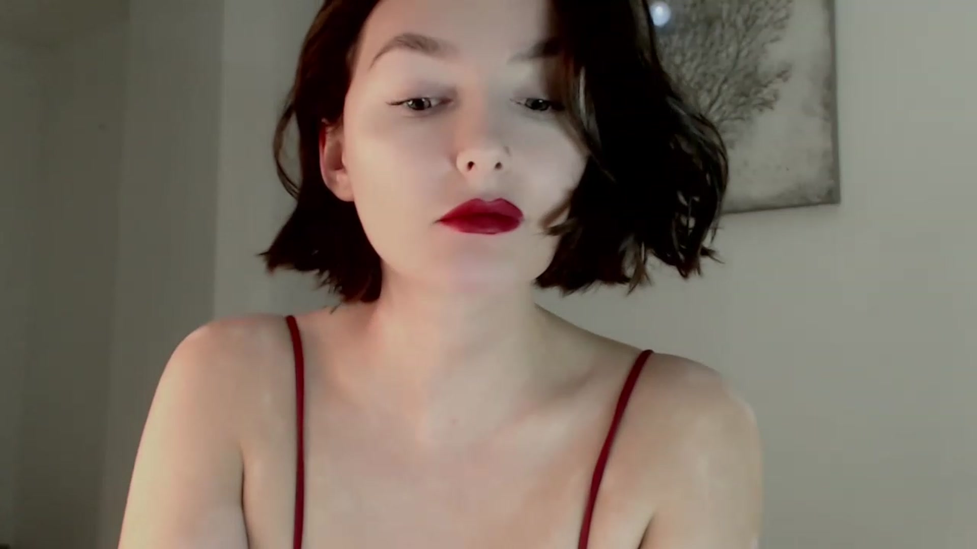 Gallery image thumbnail from Red_Lips_Girl's myfreecams stream on, 01/06/2023, 21:24 image 17 of 20