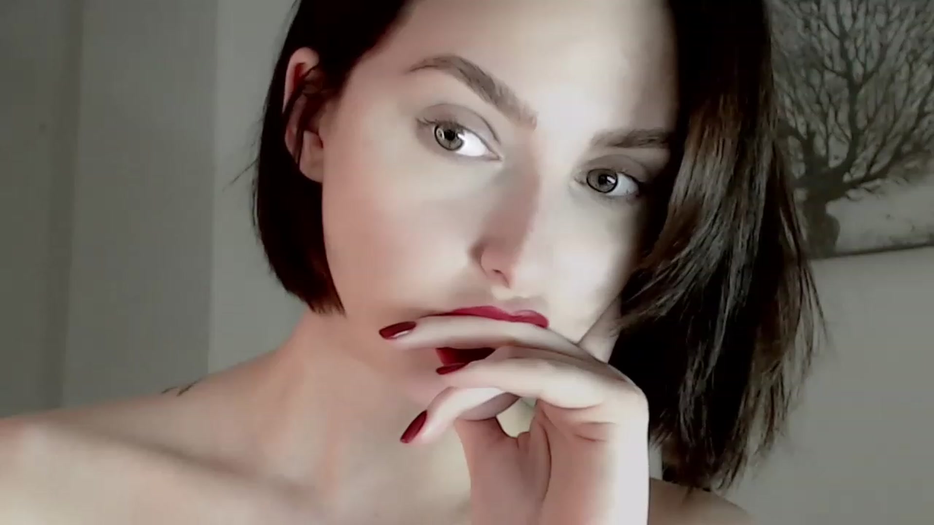 Gallery image thumbnail from Red_Lips_Girl's myfreecams stream on, 01/07/2023, 22:36 image 6 of 20
