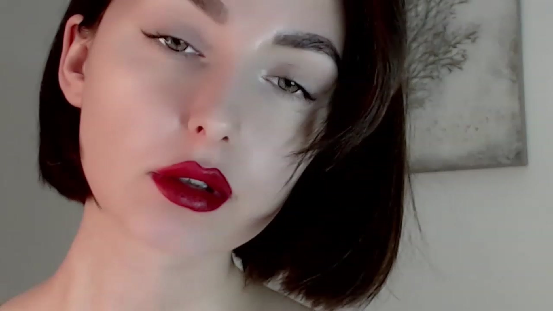 Gallery image thumbnail from Red_Lips_Girl's myfreecams stream on, 01/12/2023, 18:35 image 20 of 20