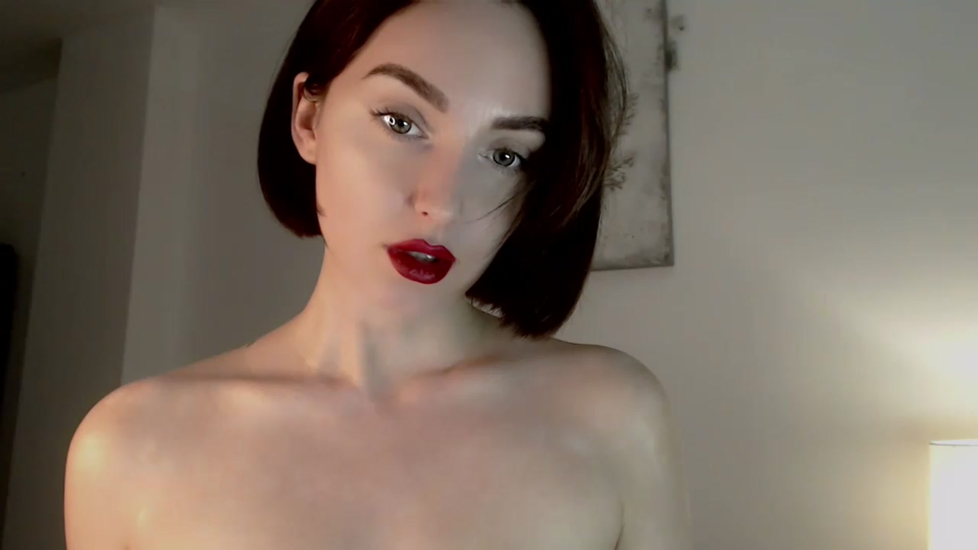 Gallery image thumbnail from Red_Lips_Girl's myfreecams stream on, 01/12/2023, 18:35 image 8 of 20