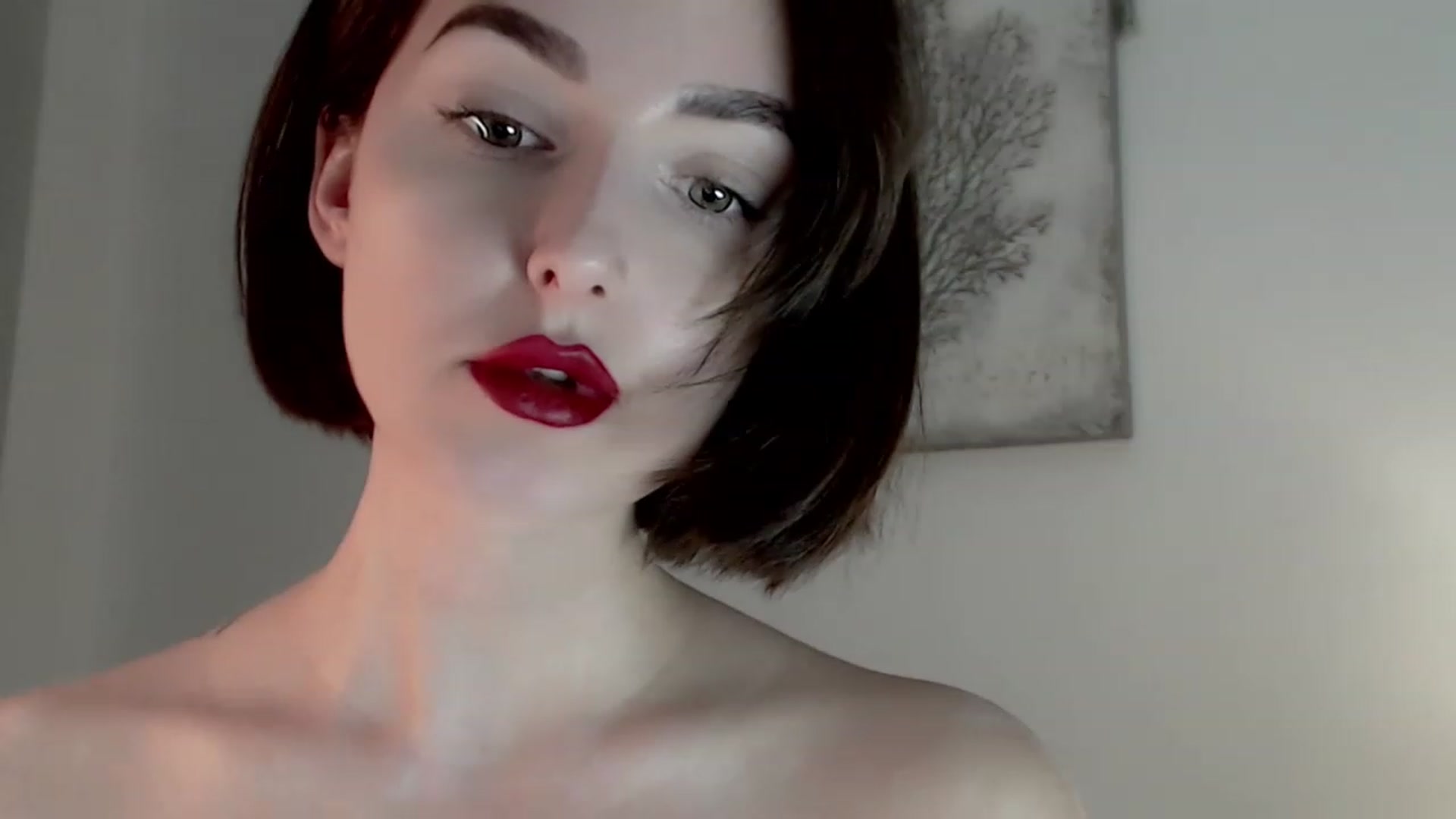 Gallery image thumbnail from Red_Lips_Girl's myfreecams stream on, 01/12/2023, 18:35 image 13 of 20