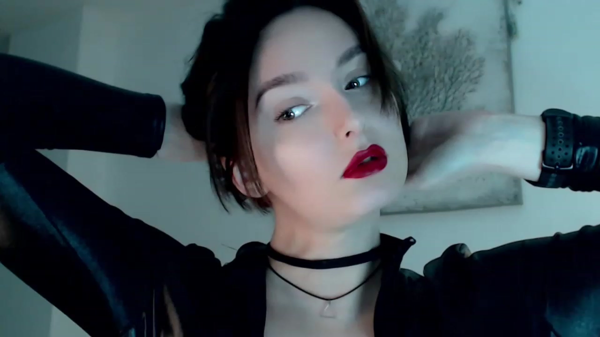 Gallery image thumbnail from Red_Lips_Girl's myfreecams stream on, 01/17/2023, 19:44 image 11 of 20