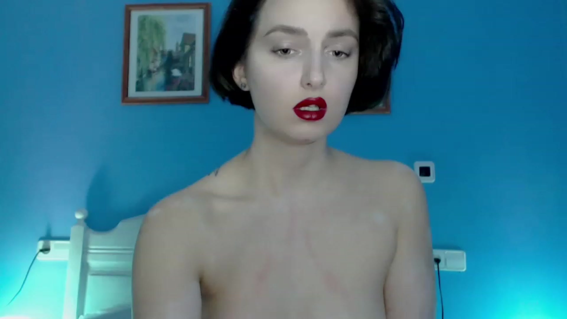 Gallery image thumbnail from Red_Lips_Girl's myfreecams stream on, 01/31/2023, 23:42 image 8 of 20
