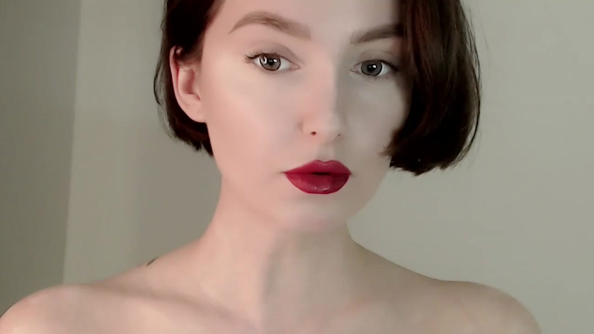 Gallery image thumbnail from Red_Lips_Girl's myfreecams stream on, 02/09/2023, 20:21 image 20 of 20
