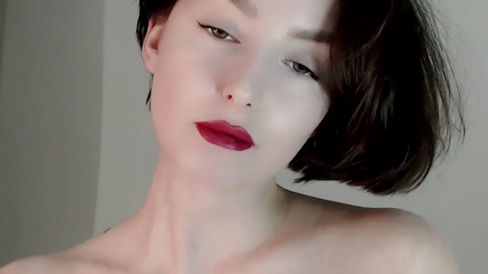 Gallery image thumbnail from Red_Lips_Girl's myfreecams stream on, 02/09/2023, 22:41 image 14 of 20