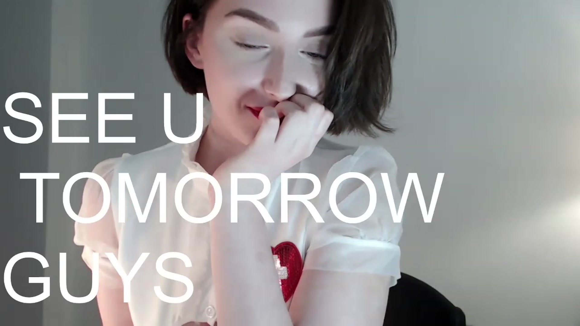 Gallery image thumbnail from Red_Lips_Girl's myfreecams stream on, 02/17/2023, 23:58 image 17 of 20