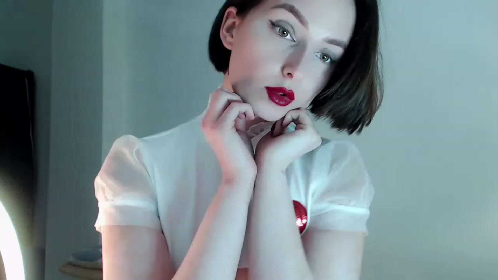 Gallery image thumbnail from Red_Lips_Girl's myfreecams stream on, 02/18/2023, 22:13 image 10 of 20