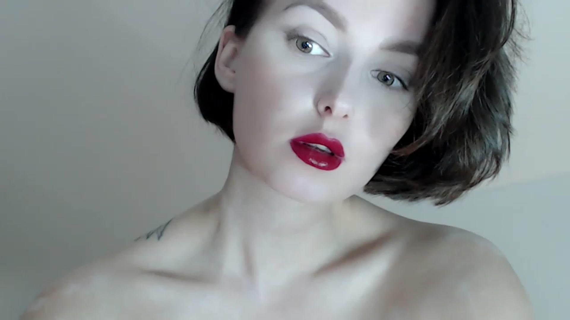 Gallery image thumbnail from Red_Lips_Girl's myfreecams stream on, 02/24/2023, 22:24 image 6 of 20