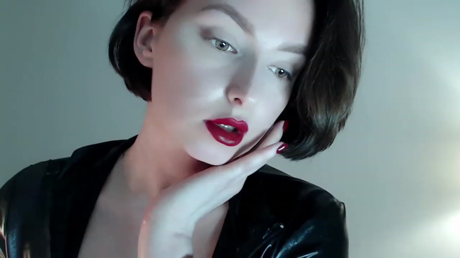 Gallery image thumbnail from Red_Lips_Girl's myfreecams stream on, 02/25/2023, 01:36 image 14 of 20