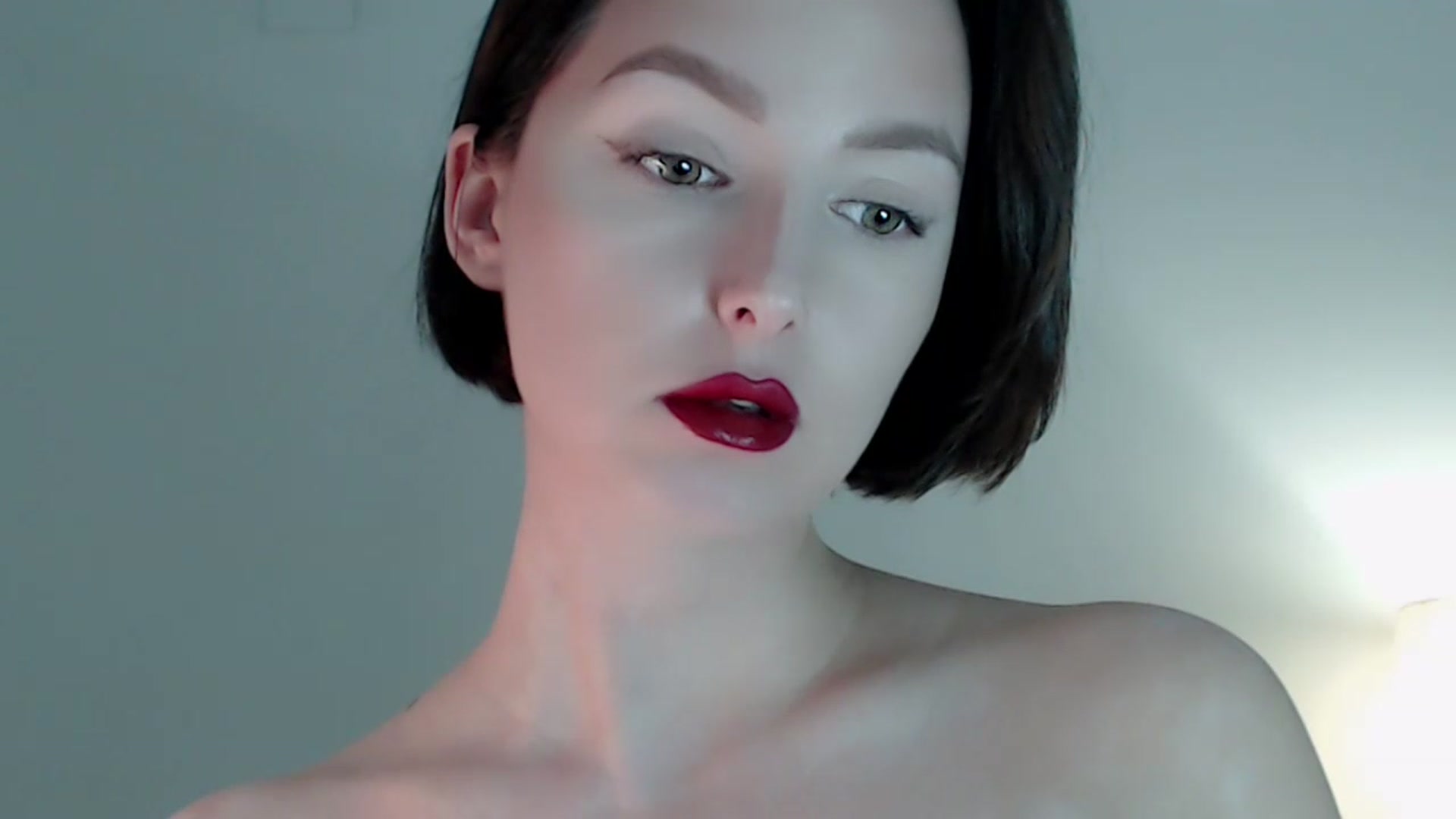 Gallery image thumbnail from Red_Lips_Girl's myfreecams stream on, 02/26/2023, 23:45 image 15 of 20