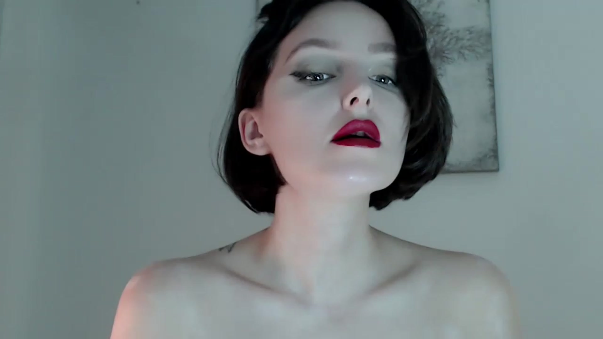 Gallery image thumbnail from Red_Lips_Girl's myfreecams stream on, 03/02/2023, 21:33 image 18 of 20