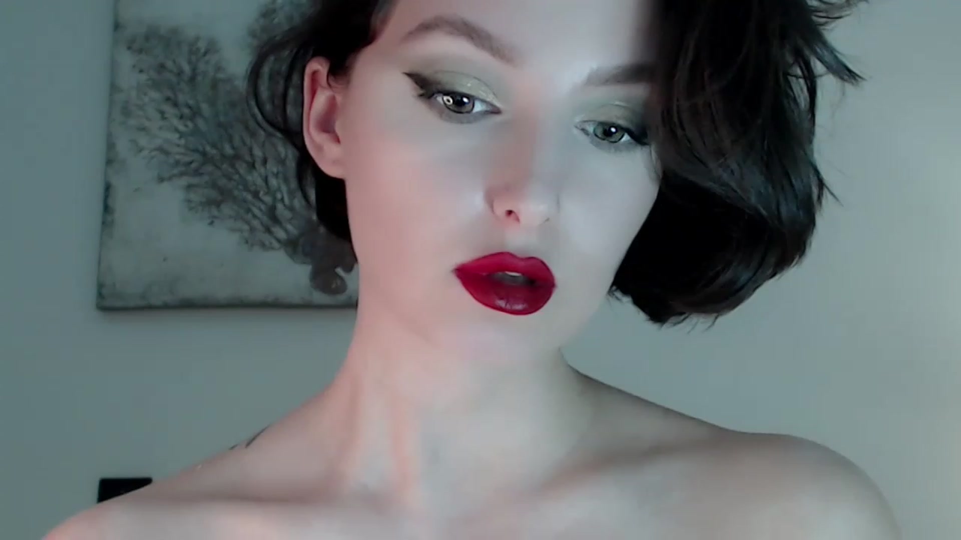 Gallery image thumbnail from Red_Lips_Girl's myfreecams stream on, 03/02/2023, 21:33 image 7 of 20