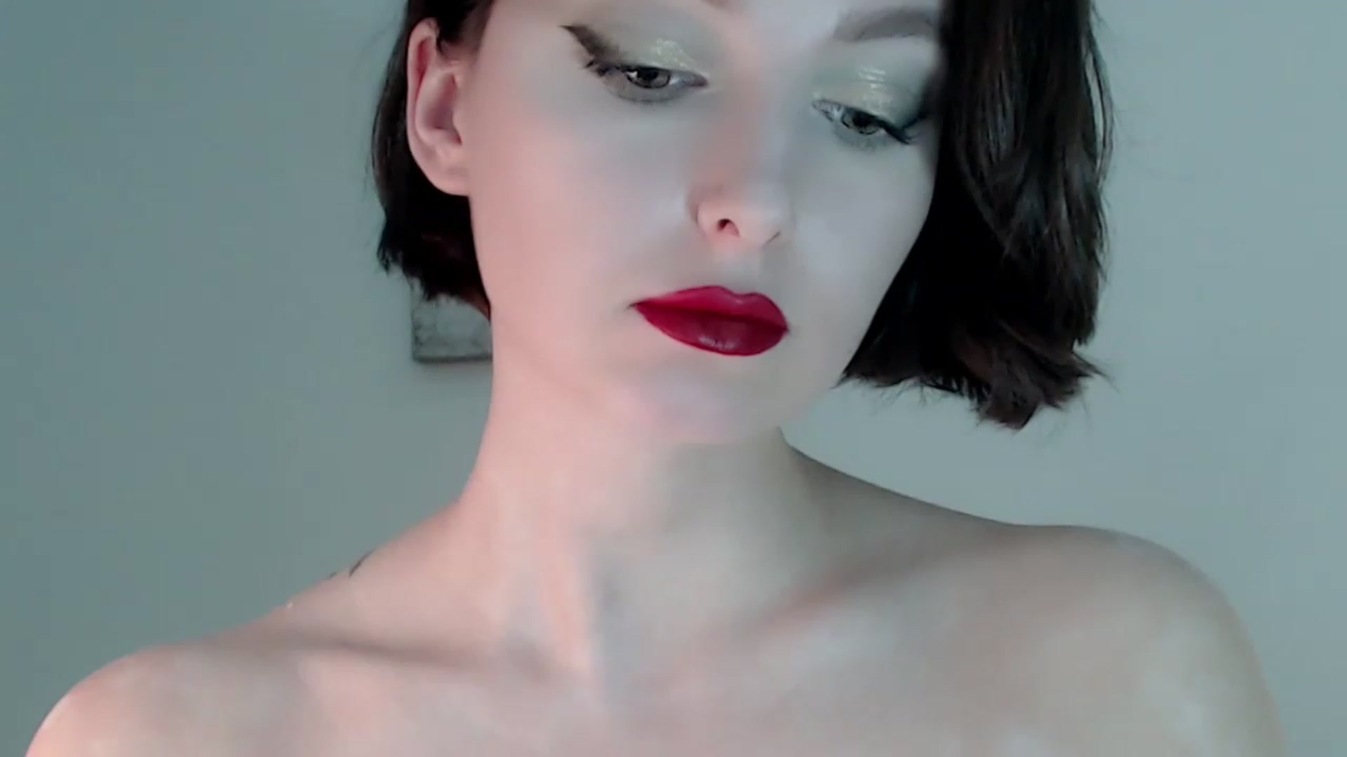 Gallery image thumbnail from Red_Lips_Girl's myfreecams stream on, 03/02/2023, 21:33 image 11 of 20