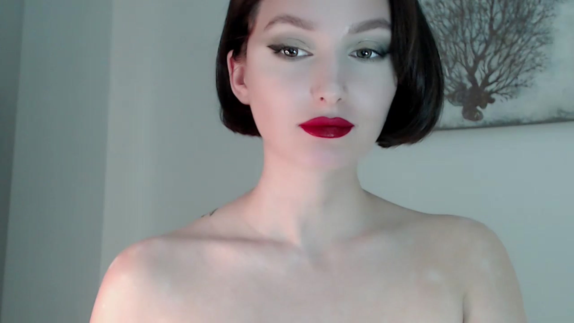 Gallery image thumbnail from Red_Lips_Girl's myfreecams stream on, 03/02/2023, 22:59 image 14 of 20