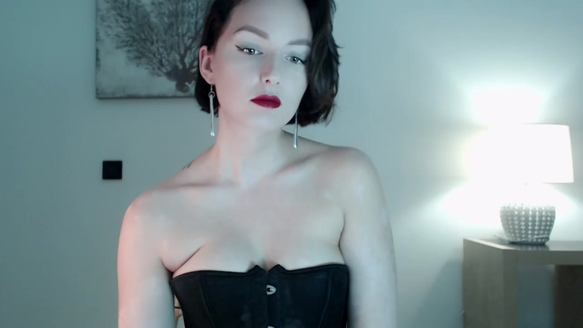 Gallery image thumbnail from Red_Lips_Girl's myfreecams stream on, 03/05/2023, 20:21 image 18 of 20