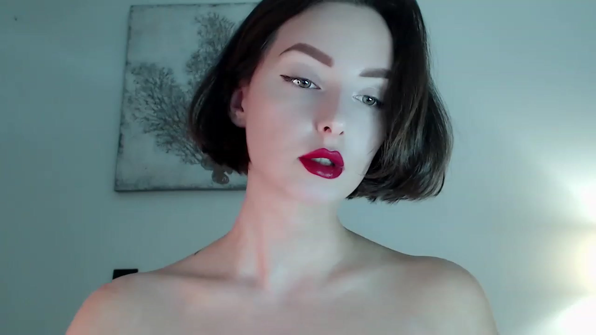 Gallery image thumbnail from Red_Lips_Girl's myfreecams stream on, 03/14/2023, 23:23 image 14 of 20