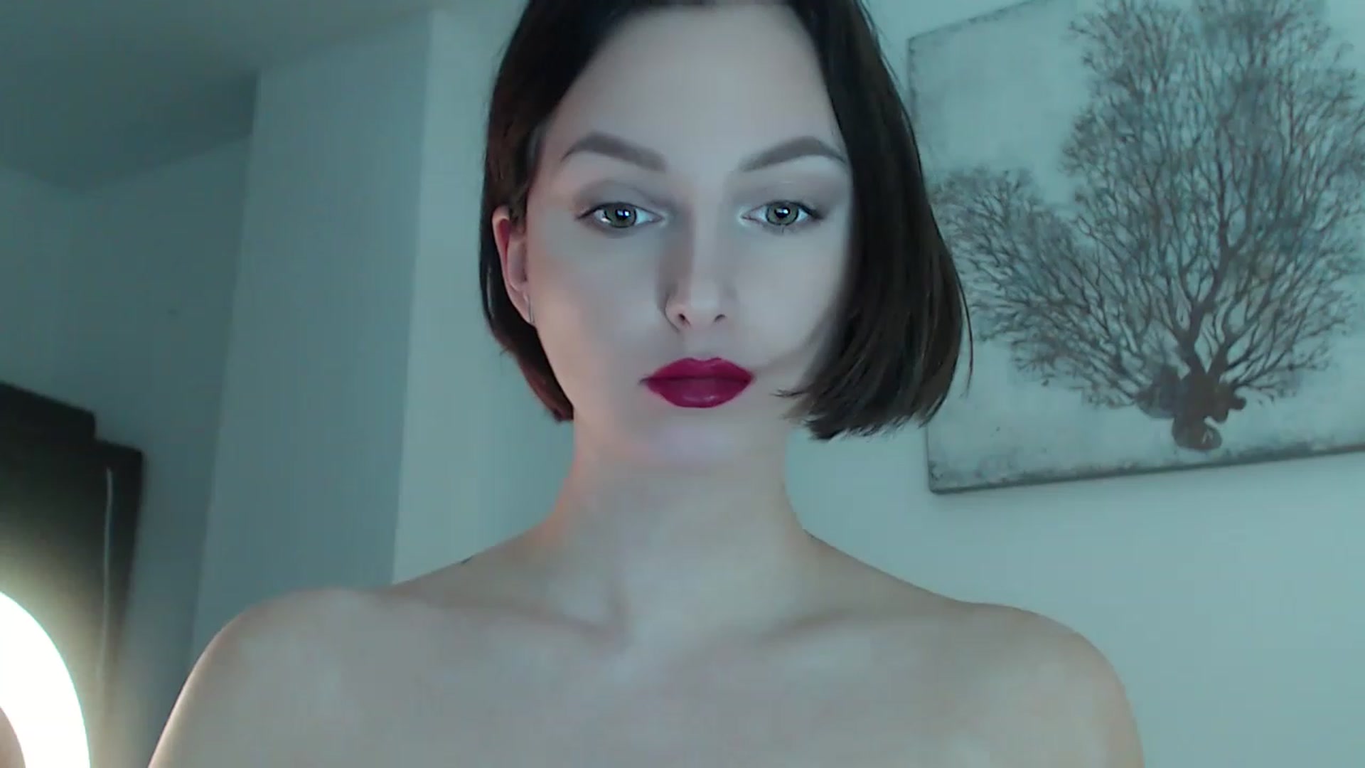 Gallery image thumbnail from Red_Lips_Girl's myfreecams stream on, 03/19/2023, 23:50 image 8 of 20